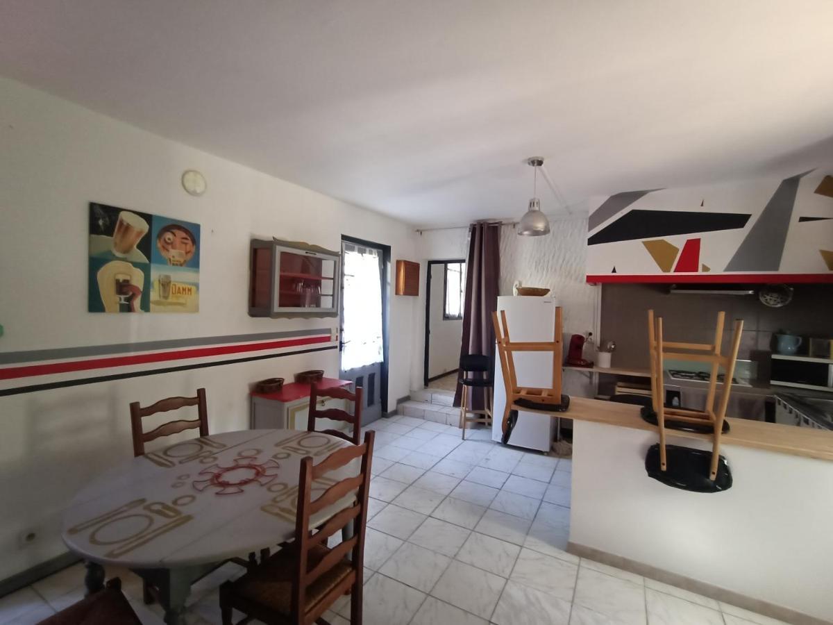 Location Saisonniere Curiste Apartment Montesquieu  Exterior photo