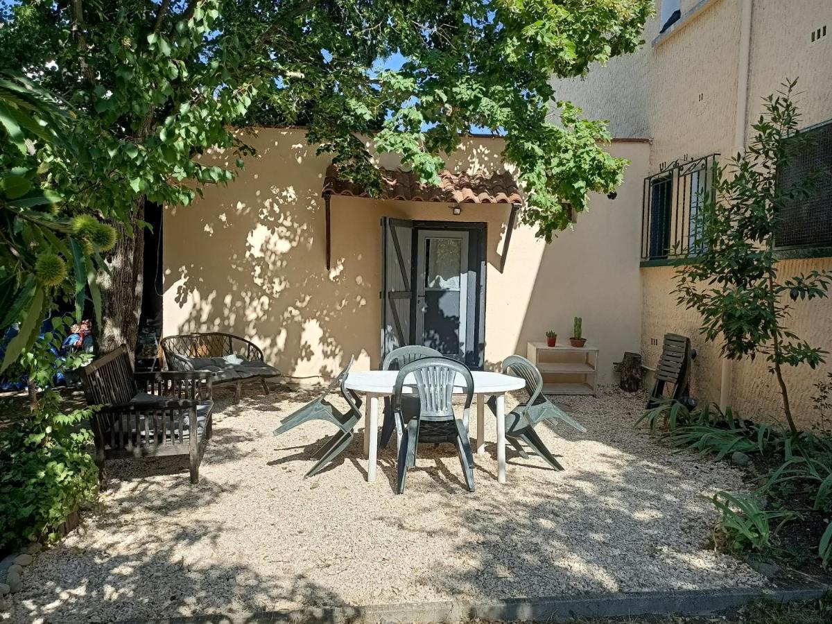 Location Saisonniere Curiste Apartment Montesquieu  Exterior photo