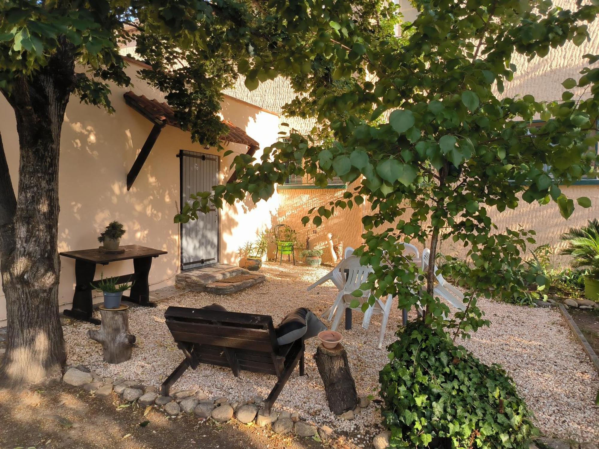 Location Saisonniere Curiste Apartment Montesquieu  Exterior photo